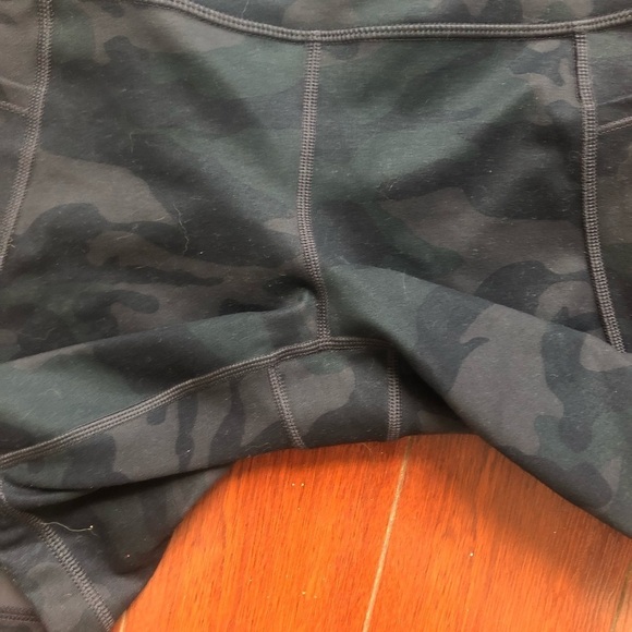 Athletic Works Camouflage Bike Shorts Size medium - Picture 6 of 9